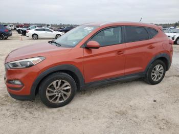  Salvage Hyundai TUCSON