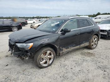  Salvage Audi Q3