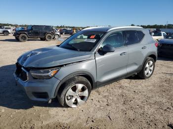  Salvage Volvo XC40