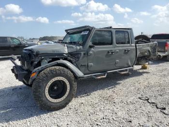  Salvage Jeep Gladiator