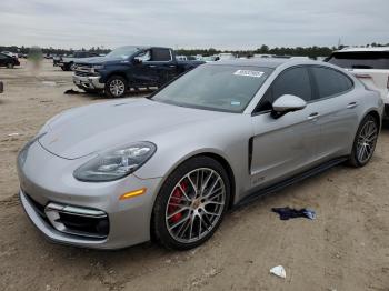  Salvage Porsche Panamera