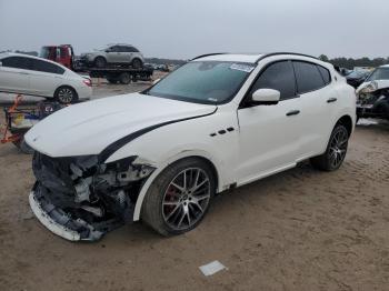  Salvage Maserati Levante S