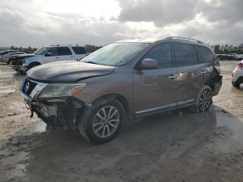  Salvage Nissan Pathfinder