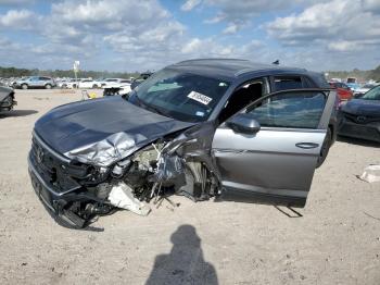  Salvage Volkswagen Atlas