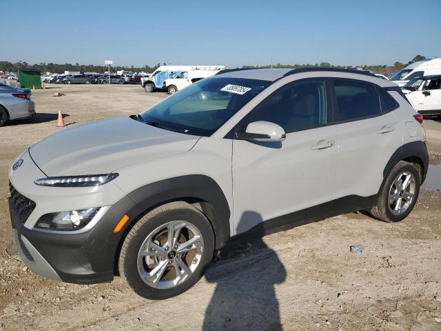  Salvage Hyundai KONA