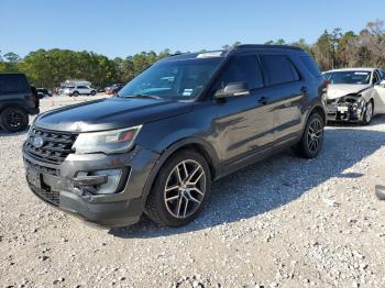  Salvage Ford Explorer