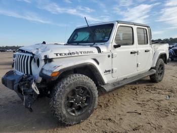  Salvage Jeep Gladiator