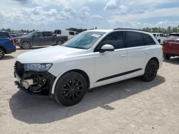  Salvage Audi Q7