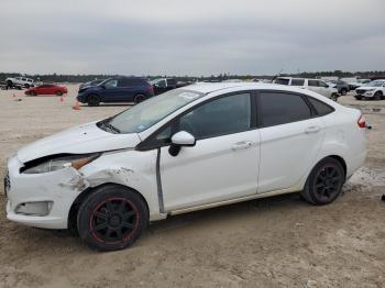  Salvage Ford Fiesta