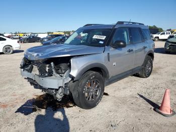  Salvage Ford Bronco