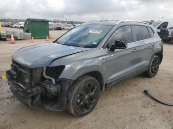  Salvage Volkswagen Taos