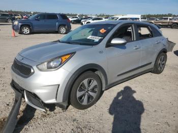  Salvage Kia Niro