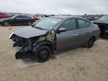  Salvage Nissan Versa