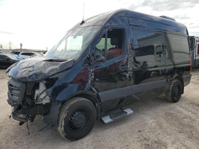  Salvage Mercedes-Benz Sprinter