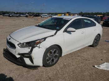  Salvage Kia Forte