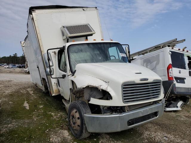  Salvage Freightliner M2 106 Med