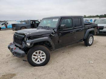  Salvage Jeep Gladiator