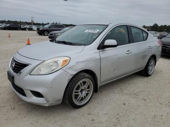  Salvage Nissan Versa