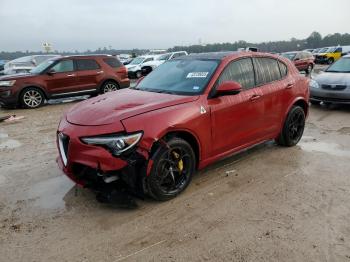  Salvage Alfa Romeo Stelvio