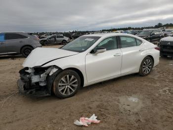  Salvage Lexus Es