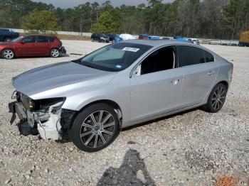  Salvage Volvo S60