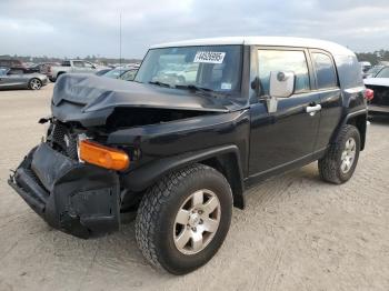  Salvage Toyota FJ Cruiser