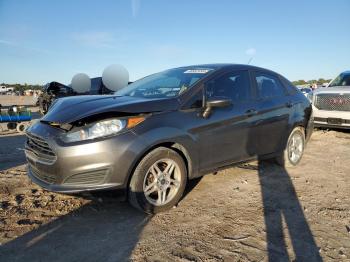  Salvage Ford Fiesta