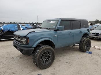  Salvage Ford Bronco