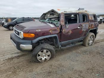  Salvage Toyota FJ Cruiser