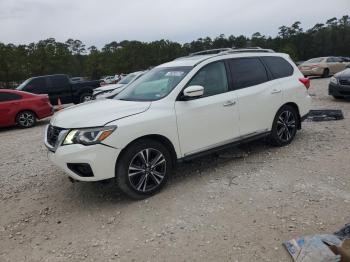  Salvage Nissan Pathfinder