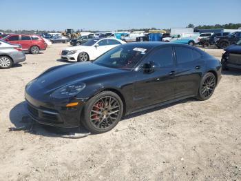  Salvage Porsche Panamera