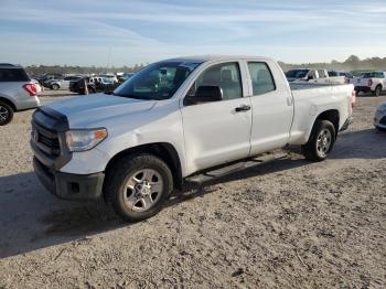  Salvage Toyota Tundra