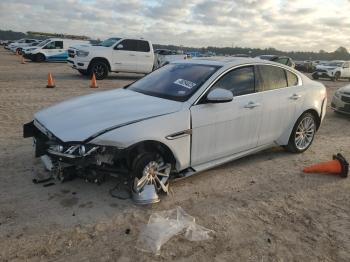  Salvage Jaguar XE