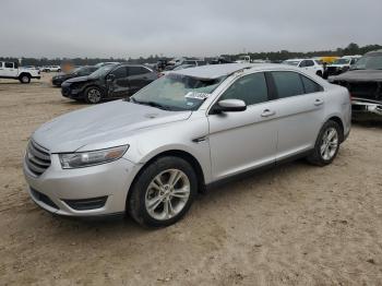  Salvage Ford Taurus