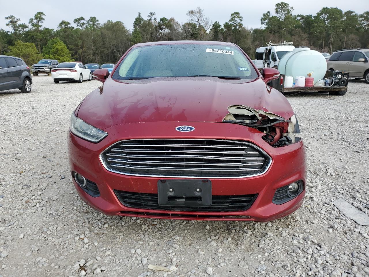 Ford Fusion Se Image 2
