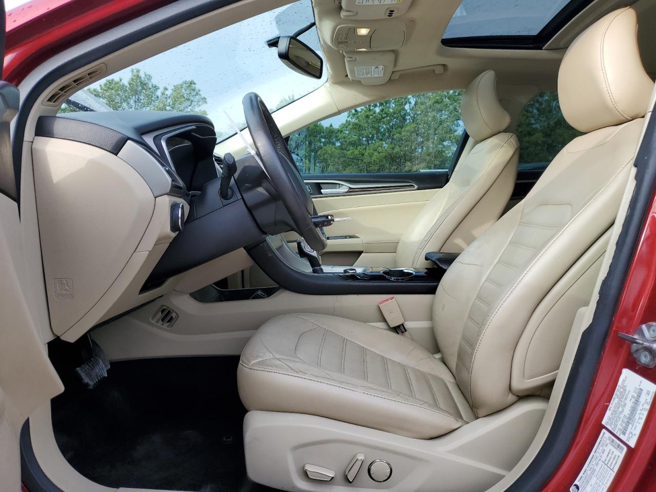 Ford Fusion Se Image 11