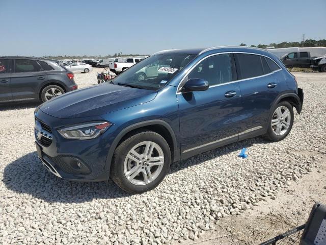  Salvage Mercedes-Benz GLA