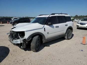  Salvage Ford Bronco