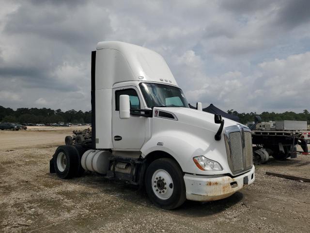  Salvage Kenworth T680