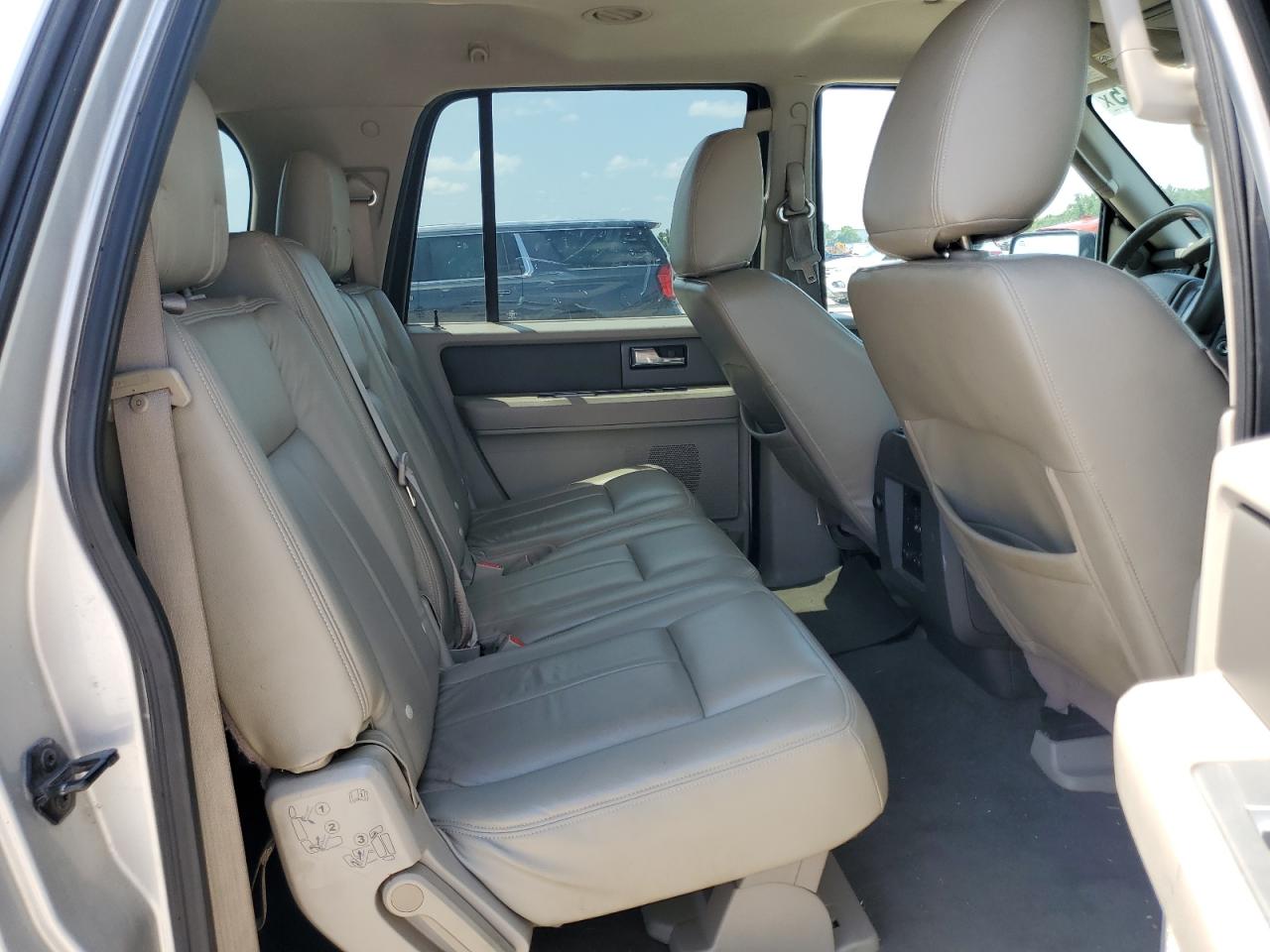 Ford Expedition El Xlt Image 12