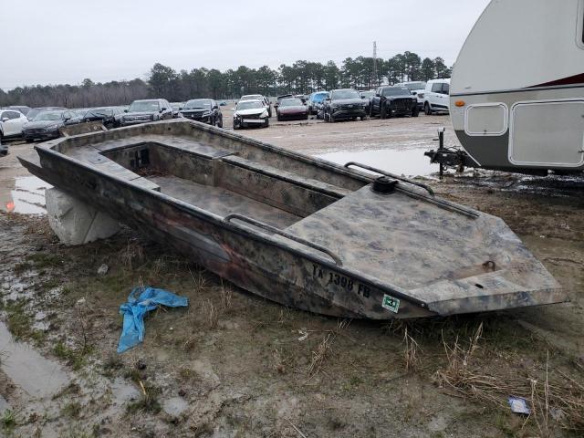  Salvage Exce Boat
