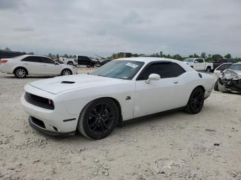  Salvage Dodge Challenger