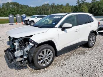  Salvage Toyota RAV4