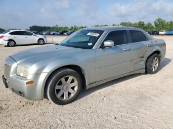  Salvage Chrysler 300