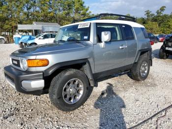  Salvage Toyota FJ Cruiser