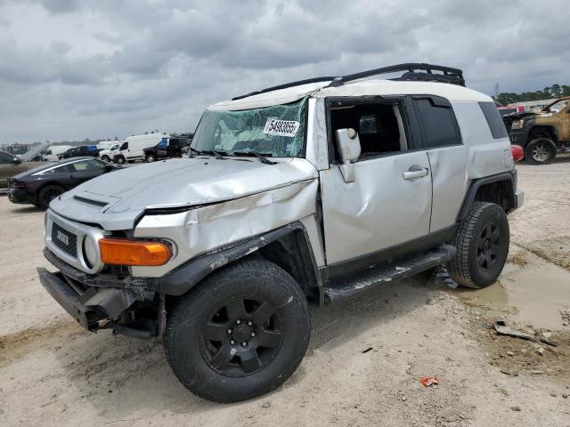  Salvage Toyota FJ Cruiser