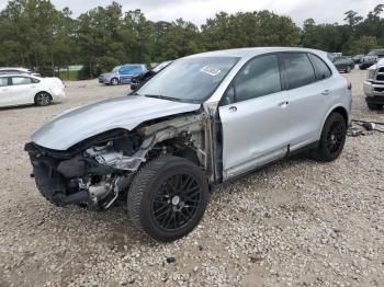  Salvage Porsche Cayenne