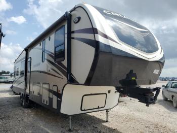  Salvage Keystone Camper