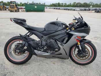  Salvage Suzuki Gsxr750