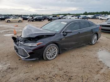  Salvage Toyota Avalon